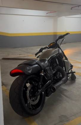 HARLEY-DAVIDSON NIGHT ROD SPECIAL 